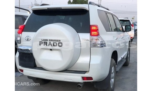Buy Import Toyota Prado White Car in Import - Dubai in Enga Buy Import Toyota Prado White Car in Import - Dubai in Enga