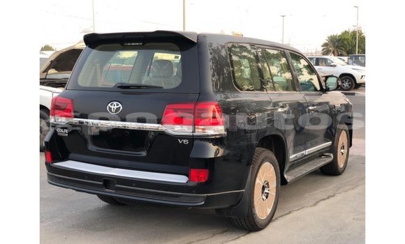 Buy Import Toyota Land Cruiser Black Car in Import - Dubai in Enga Buy Import Toyota Land Cruiser Black Car in Import - Dubai in Enga