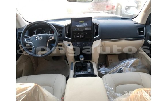 Buy Import Toyota Land Cruiser Black Car in Import - Dubai in Enga Buy Import Toyota Land Cruiser Black Car in Import - Dubai in Enga