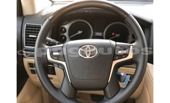Buy Import Toyota Land Cruiser Black Car in Import - Dubai in Enga Buy Import Toyota Land Cruiser Black Car in Import - Dubai in Enga
