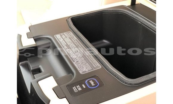 Buy Import Toyota Land Cruiser Black Car in Import - Dubai in Enga Buy Import Toyota Land Cruiser Black Car in Import - Dubai in Enga