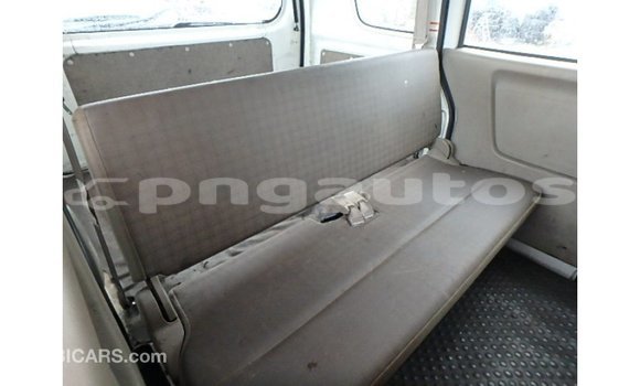 Buy Import Suzuki Every White Car in Import - Dubai in Enga Buy Import Suzuki Every White Car in Import - Dubai in Enga