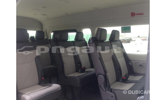 Buy Import Toyota Hiace White Car in Import - Dubai in Enga Buy Import Toyota Hiace White Car in Import - Dubai in Enga
