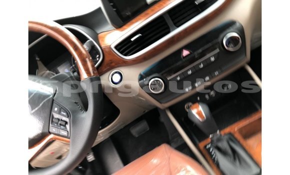 Buy Import Hyundai Tucson White Car in Import - Dubai in Enga Buy Import Hyundai Tucson White Car in Import - Dubai in Enga