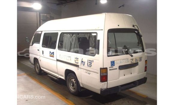 Buy Import Nissan Caravan White Car in Import - Dubai in Enga Buy Import Nissan Caravan White Car in Import - Dubai in Enga