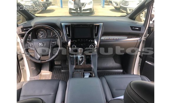 Buy Import Toyota Alphard White Car in Import - Dubai in Enga Buy Import Toyota Alphard White Car in Import - Dubai in Enga