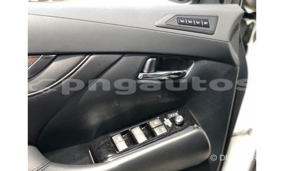 Buy Import Toyota Alphard White Car in Import - Dubai in Enga Buy Import Toyota Alphard White Car in Import - Dubai in Enga
