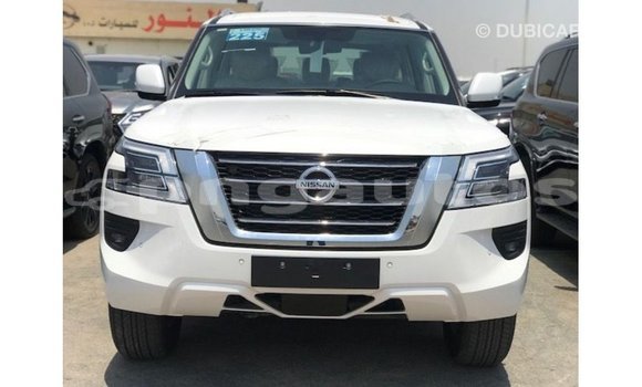 Buy Import Nissan Patrol White Car in Import - Dubai in Enga Buy Import Nissan Patrol White Car in Import - Dubai in Enga