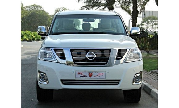 Buy Import Nissan Patrol White Car in Import - Dubai in Enga Buy Import Nissan Patrol White Car in Import - Dubai in Enga