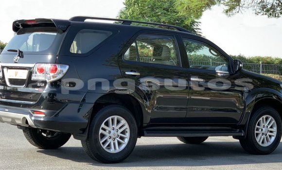 Buy Import Toyota Fortuner Black Car in Import - Dubai in Enga Buy Import Toyota Fortuner Black Car in Import - Dubai in Enga