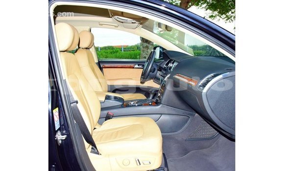 Buy Import Audi Q7 Black Car in Import - Dubai in Enga Buy Import Audi Q7 Black Car in Import - Dubai in Enga