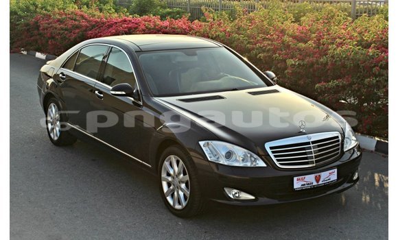 Buy Import Mercedes-Benz 200 Blue Car in Import - Dubai in Enga
