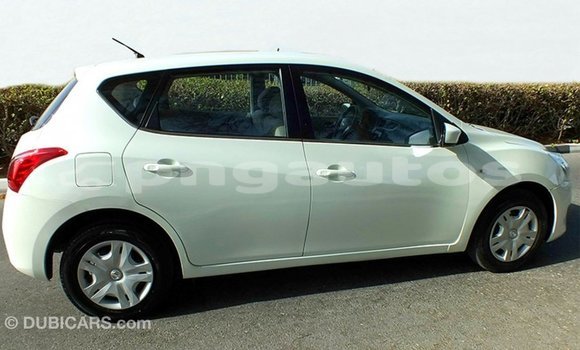 Buy Import Nissan Tiida White Car in Import - Dubai in Enga Buy Import Nissan Tiida White Car in Import - Dubai in Enga