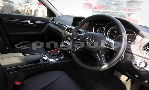 Buy Import Mercedes-Benz 200 White Car in Import - Dubai in Enga Buy Import Mercedes-Benz 200 White Car in Import - Dubai in Enga