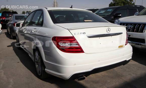 Buy Import Mercedes-Benz 200 White Car in Import - Dubai in Enga Buy Import Mercedes-Benz 200 White Car in Import - Dubai in Enga