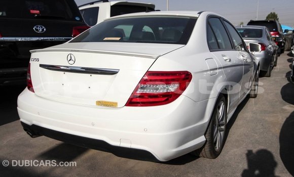Buy Import Mercedes-Benz 200 White Car in Import - Dubai in Enga Buy Import Mercedes-Benz 200 White Car in Import - Dubai in Enga