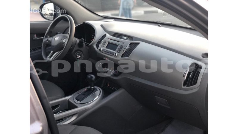 Big with watermark kia sportage enga import dubai 5958