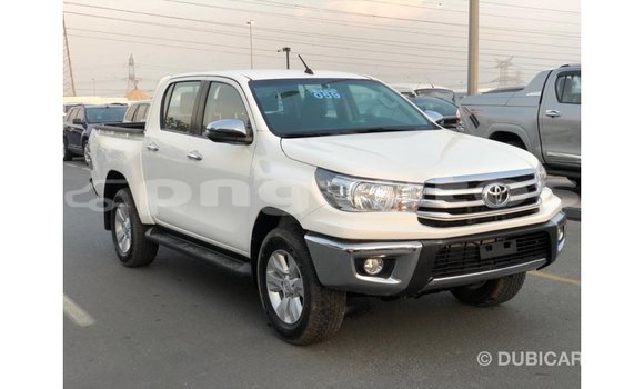 Buy Import Toyota Hilux White Car in Import - Dubai in Enga Buy Import Toyota Hilux White Car in Import - Dubai in Enga