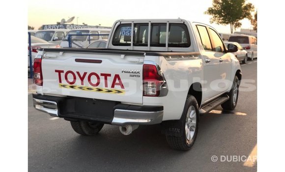 Buy Import Toyota Hilux White Car in Import - Dubai in Enga Buy Import Toyota Hilux White Car in Import - Dubai in Enga