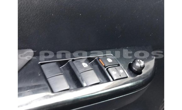 Buy Import Toyota Hilux White Car in Import - Dubai in Enga Buy Import Toyota Hilux White Car in Import - Dubai in Enga