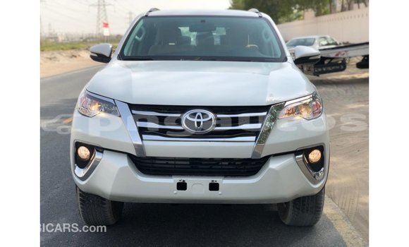 Buy Import Toyota Fortuner White Car in Import - Dubai in Enga Buy Import Toyota Fortuner White Car in Import - Dubai in Enga