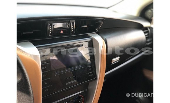 Buy Import Toyota Fortuner White Car in Import - Dubai in Enga Buy Import Toyota Fortuner White Car in Import - Dubai in Enga