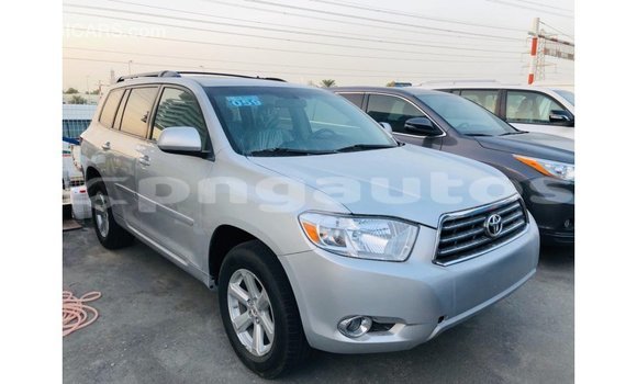 Buy Import Toyota Highlander Other Car in Import - Dubai in Enga Buy Import Toyota Highlander Other Car in Import - Dubai in Enga