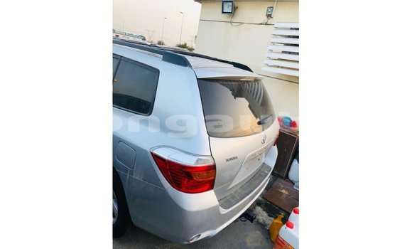 Buy Import Toyota Highlander Other Car in Import - Dubai in Enga Buy Import Toyota Highlander Other Car in Import - Dubai in Enga
