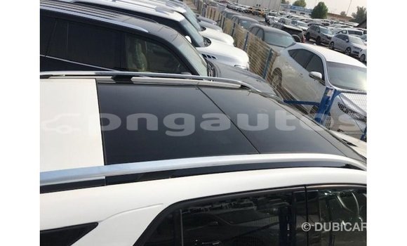Buy Import Mercedes-Benz 190 White Car in Import - Dubai in Enga Buy Import Mercedes-Benz 190 White Car in Import - Dubai in Enga