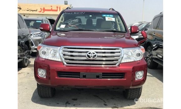 Buy Import Toyota Land Cruiser Red Car in Import - Dubai in Enga Buy Import Toyota Land Cruiser Red Car in Import - Dubai in Enga
