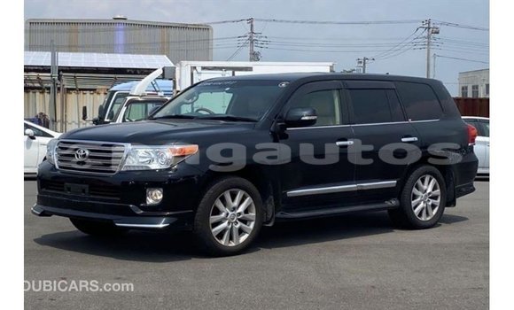 Buy Import Toyota Land Cruiser Black Car in Import - Dubai in Enga Buy Import Toyota Land Cruiser Black Car in Import - Dubai in Enga
