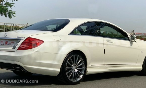 Buy Import Mercedes-Benz 190 White Car in Import - Dubai in Enga Buy Import Mercedes-Benz 190 White Car in Import - Dubai in Enga