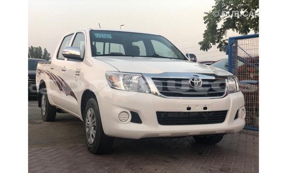 Buy Import Toyota Hilux White Car in Import - Dubai in Enga Buy Import Toyota Hilux White Car in Import - Dubai in Enga