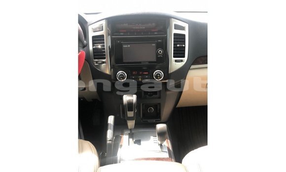 Buy Import Mitsubishi Pajero Red Car in Import - Dubai in Enga Buy Import Mitsubishi Pajero Red Car in Import - Dubai in Enga
