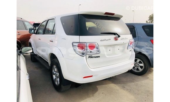 Buy Import Toyota Fortuner White Car in Import - Dubai in Enga Buy Import Toyota Fortuner White Car in Import - Dubai in Enga