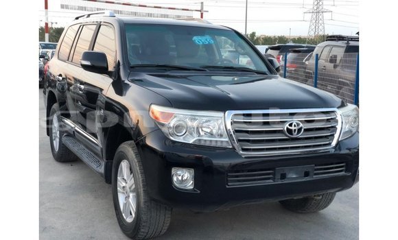 Buy Import Toyota Land Cruiser Black Car in Import - Dubai in Enga Buy Import Toyota Land Cruiser Black Car in Import - Dubai in Enga