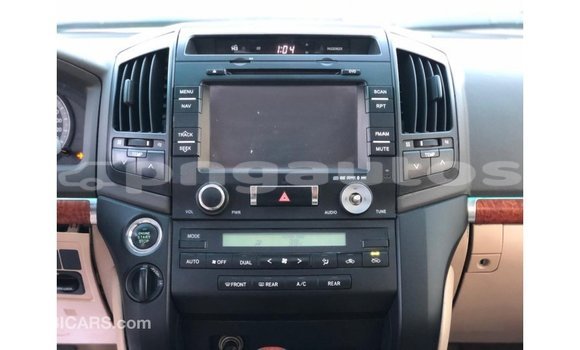 Buy Import Toyota Land Cruiser Black Car in Import - Dubai in Enga Buy Import Toyota Land Cruiser Black Car in Import - Dubai in Enga