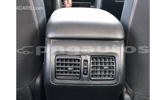 Buy Import Toyota Camry White Car in Import - Dubai in Enga Buy Import Toyota Camry White Car in Import - Dubai in Enga