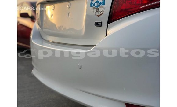Buy Import Toyota Yaris White Car in Import - Dubai in Enga Buy Import Toyota Yaris White Car in Import - Dubai in Enga