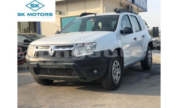 Buy Import Renault Duster White Car in Import - Dubai in Enga