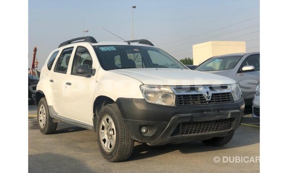 Buy Import Renault Duster White Car in Import - Dubai in Enga Buy Import Renault Duster White Car in Import - Dubai in Enga