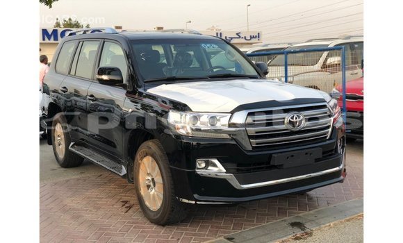 Buy Import Toyota Land Cruiser Black Car in Import - Dubai in Enga Buy Import Toyota Land Cruiser Black Car in Import - Dubai in Enga