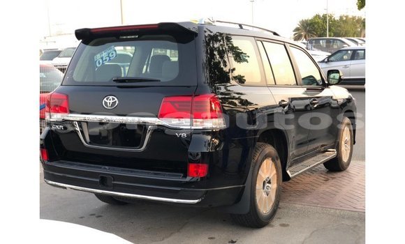 Buy Import Toyota Land Cruiser Black Car in Import - Dubai in Enga Buy Import Toyota Land Cruiser Black Car in Import - Dubai in Enga