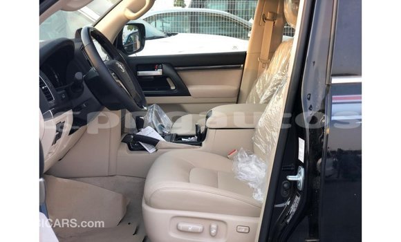 Buy Import Toyota Land Cruiser Black Car in Import - Dubai in Enga Buy Import Toyota Land Cruiser Black Car in Import - Dubai in Enga