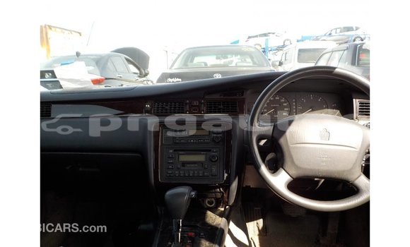 Buy Import Toyota Crown Blue Car in Import - Dubai in Enga Buy Import Toyota Crown Blue Car in Import - Dubai in Enga