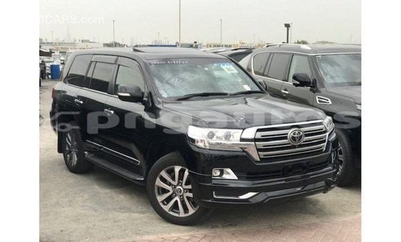 Buy Import Toyota Land Cruiser Black Car in Import - Dubai in Enga Buy Import Toyota Land Cruiser Black Car in Import - Dubai in Enga