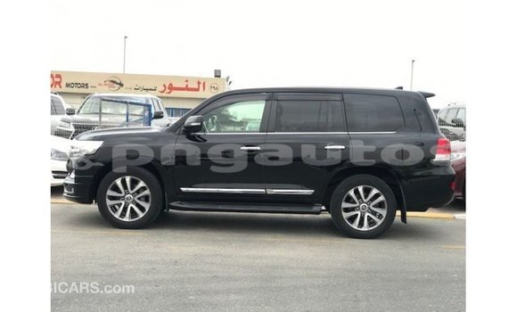 Buy Import Toyota Land Cruiser Black Car in Import - Dubai in Enga Buy Import Toyota Land Cruiser Black Car in Import - Dubai in Enga