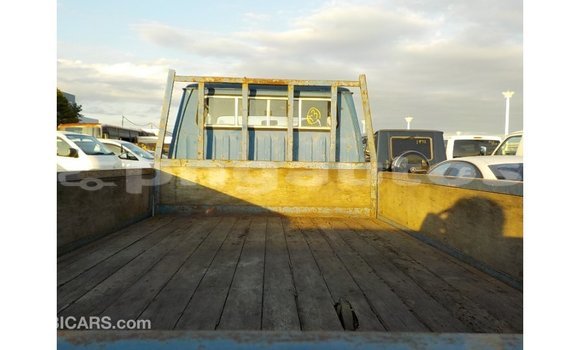 Buy Import Toyota Dyna Blue Car in Import - Dubai in Enga Buy Import Toyota Dyna Blue Car in Import - Dubai in Enga