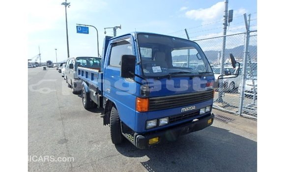 Buy Import Mazda 3 Blue Car in Import - Dubai in Enga Buy Import Mazda 3 Blue Car in Import - Dubai in Enga