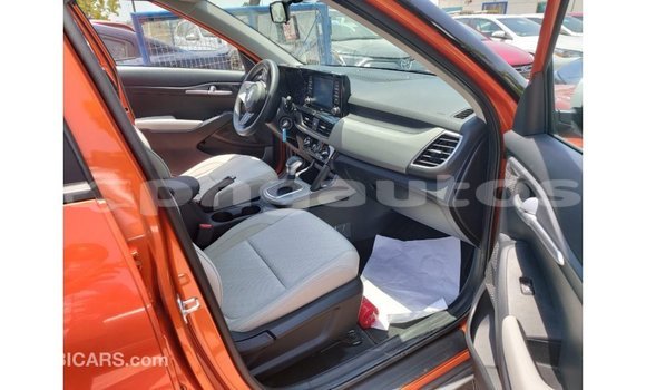 Buy Import Kia Carens Other Car in Import - Dubai in Enga Buy Import Kia Carens Other Car in Import - Dubai in Enga